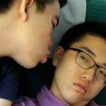 이<b>산들</b>이자식아