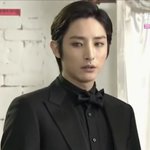 걍 뱀파이어해라...
