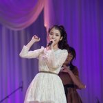 레이스원피스를 입으니 케익<b>데코</b>인형 돋는 아이유