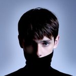 이 <b>미소년</b>의 이름이 궁금합니다 사진有