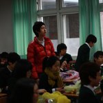 풋풋했던 내 17 졸업식 군계<b>일학</b>