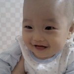 세상에서가장<b>순수</b>한<b>얼굴</b>