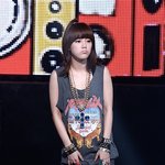 운동화신겨놓으니 <b>소연</b>다리 지못미ㅠㅠㅠ