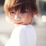 볼수록 예쁜지 못생긴지 헷갈리지만 하여튼 매력적인 <b>이솜</b>