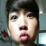 셀카 <b>자주</b> 찍는 셀카왕 아이돌들