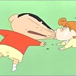 자고 있던 <b>도중</b> 친 여동생에게 기습 키스를 당했습니다.