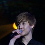 <b>새해</b> 맞아 팬미팅한 김현중, 성황리에 마쳐