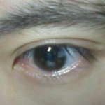 눈화장 질문요.(눈 사진 있음)