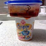 ★★[컵라면]컵라면<b>뚜껑</b>고정할때★공감100%!!★