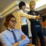 진짜 궁금해서 그러는데 <b>b1a4</b> 신우 인기가 없어요??