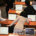 여러분 한번씩만봐주세요 그리고 퍼트려주세요 네티즌의 힘을보여줍시다...
