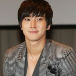 나쁜 남자 기질이 보이는 <b>b형</b> 아이돌