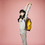 변태같지만 아이유 입술 쭈욱~ 한 사진만 <b>모아</b><b>모아</b> @.@ 두근두근