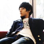 보고도 믿기지 않는 97년생의 분위기.. 진구야..