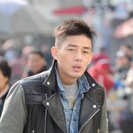 유아인 분위기가 변하는 이유를 알아뜸