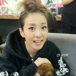 경상도 출신 여자 아이<b>돌들</b>