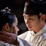 감히 <b>내앞</b>에서 멀어지지마라.