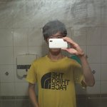 어꺠 넓은편임? 아니면 <b>좁음</b>? 평군? 참고로 마른것도 참고