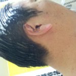 (수정!!)★★(사진有느님 )자기 이마에 염색하는 우리 아빠.....