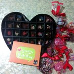 내남치니 초콜렛을 뙇 !!!!!!