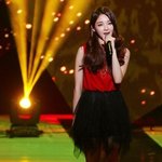 신곡으로 돌아온 강민경, 백설기 피부와 각선미 <b>여전</b>해