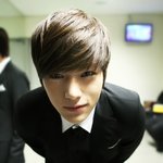 솔직히...엘이 뭐가잘생김?ㅡㅡ