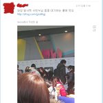 有有 음악중심 <b>팬</b>들 대기줄에 찾아온 달샤벳.jpg