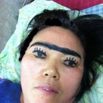 ★★사진有!! 자는 엄마 화장해주긔_★★