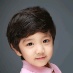 샤이니의 <b>헬로</b>베이비 나왓던 정유근 아는사람 일단 커몽커몽!!!!...