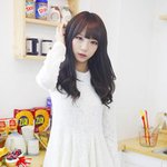 이뿐옷이있는데 사고싶어봐줘