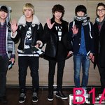 <b>b1a4</b> 300일♥