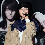 신인그룹 쇼케이스 응원하러 온 전지윤, 너 전지윤 맞니?