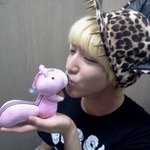 ★★★<b>b1a4</b> 바로 여친과 키스사진★★★