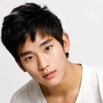19)남자친구가 <b>눈</b>을감으면서 갑자기 <b>저</b>한테 다가오더니