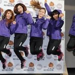 아이<b>돌들</b>의 완전체 점프샷