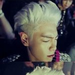 <b>최승현</b> 넌 이 쉽팔..
