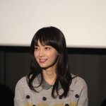 영원히 늙지 않는 것 같은 이나영.. 직찍으로 보면 더 와닿음....