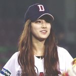 수지 <b>vs</b> 아이유 중<b>남자</b>들의이상형에가까운쪽은?