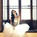 살아있는 바비인형 고아라, 인어로 변신?