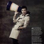 정제되지 않은 눈빛에 빠질 것 같은 유아인