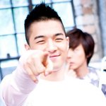 빂분들 <b>이분</b> 누군지아세요??