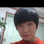 <b>어려</b>보이게 나와서