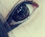 누구눈이이쁜지평가좀!!><