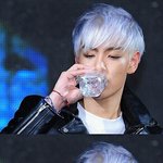 이쯤에서 <b>남신</b> 등장