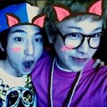 블락비 피오-<b>b1a4</b> 바로 '절친인증샷찰칵'