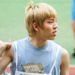 귀여운 <b>사과</b> 머리의 남자 아이돌