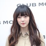 하얗다 못 해 <b>창백</b>한 최근의 설리