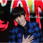 <b>b1a4</b>보러 롯데월드 갔다옴(사진)