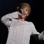 섹시한 남자 아이돌 <b>망사</b>,시스루 패션