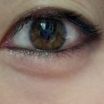 (사진有) 제 눈동자를 렌즈로 가리고 싶은데 추천 좀 . . .